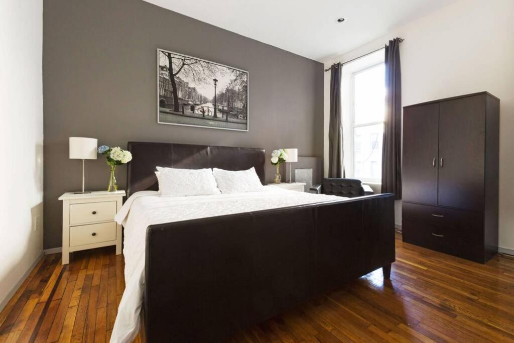 4 Bedroom Nyc Apartment Нью-Йорк Экстерьер фото