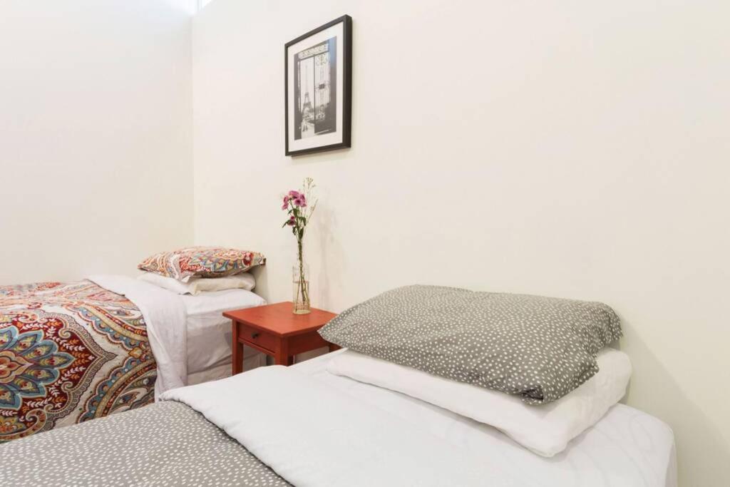 4 Bedroom Nyc Apartment Нью-Йорк Экстерьер фото